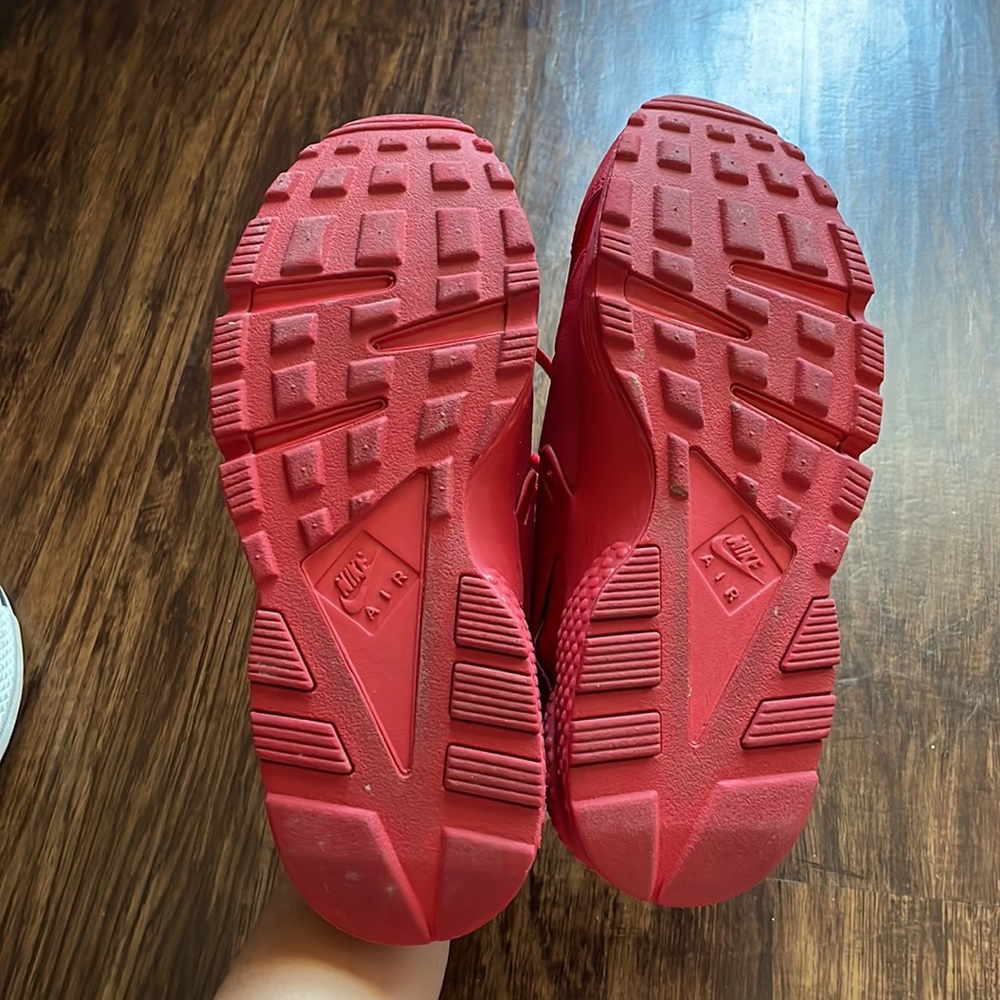 Nike Huaraches - Picture 6 of 6